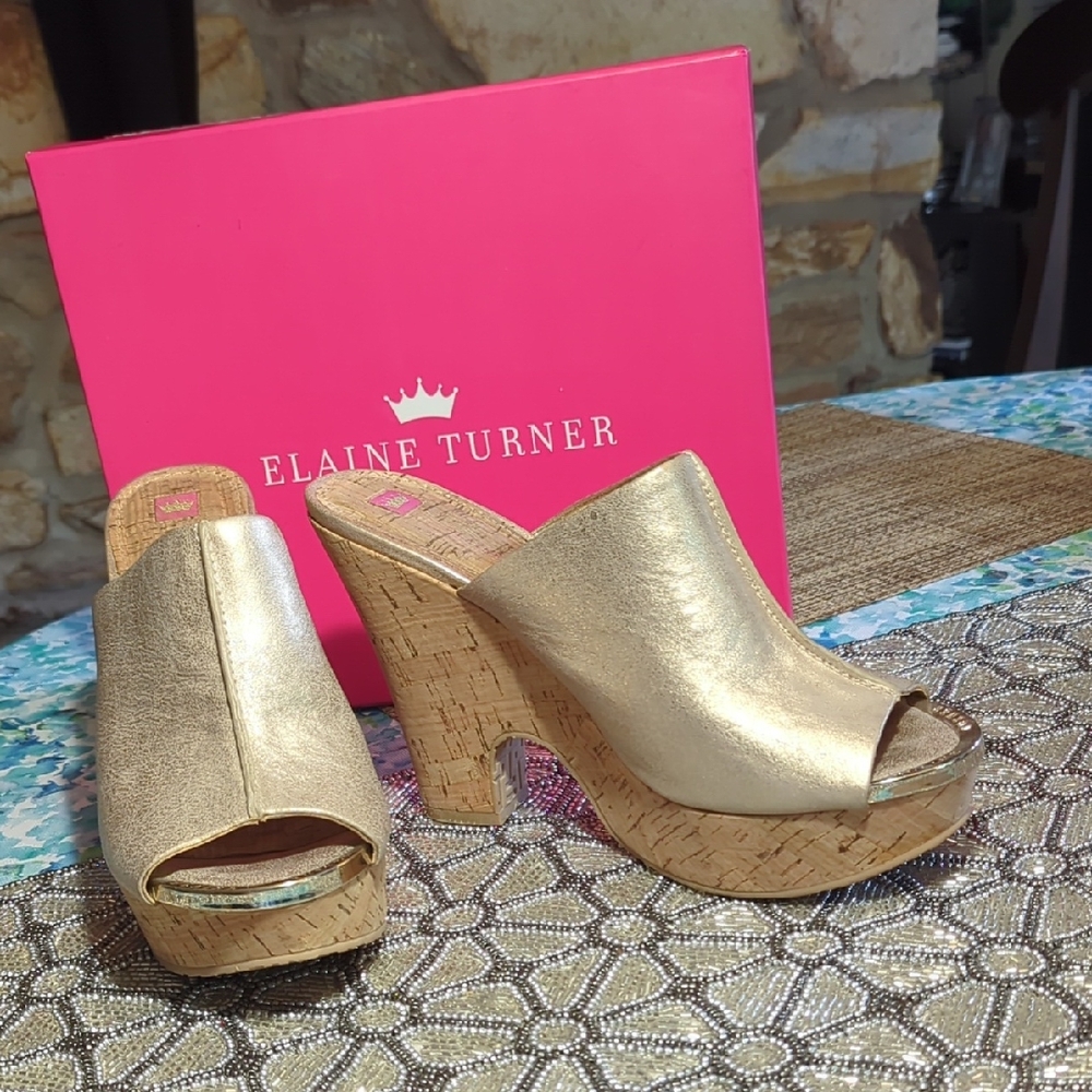 Elaine Turner Blaine Mules In Champagne